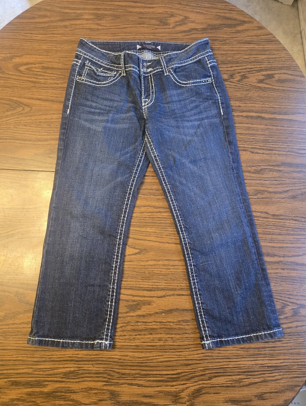 Vigoss Fit/Capri Jeans.  Rhinestones. Size 9